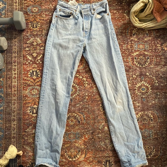 Levi’s 501 // Original Fit Stretch Jeans🌛 - Picture 11 of 11